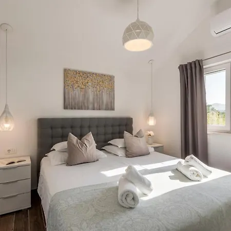 Homestay Hvar De Luxe 1 Hvar Town
